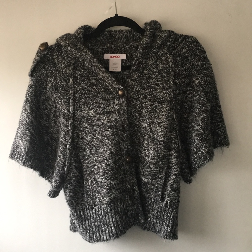 Bongo juniors hooded sweater.